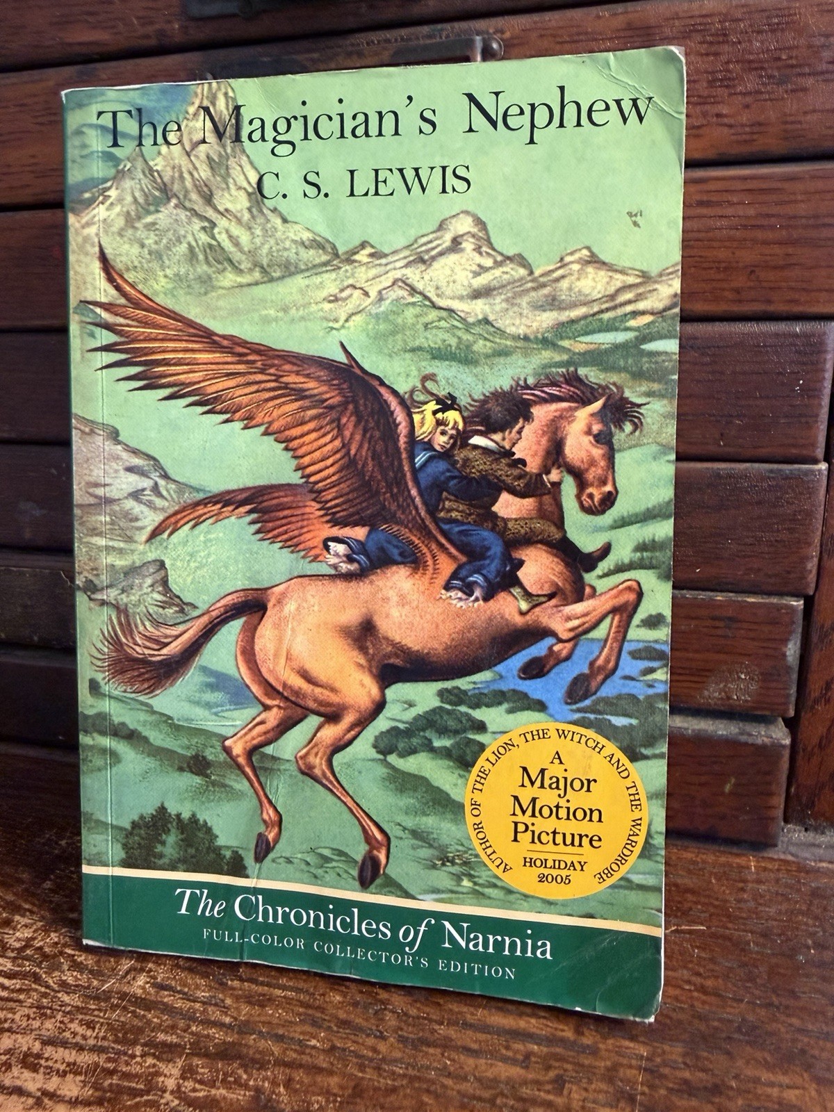 Lot 7: The Chronicles of Narnia Full-Color Collector’s Edition Complete Set Lion