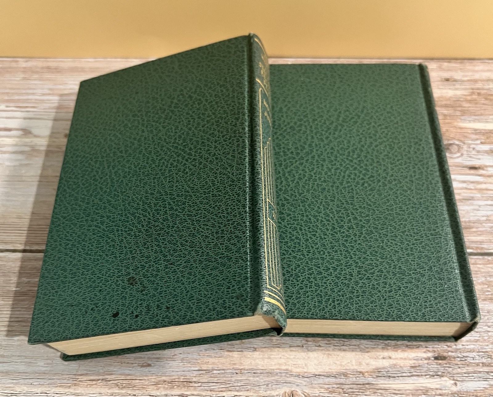 Funk & Wagnalls New Standard Encyclopedia of Universal Knowledge