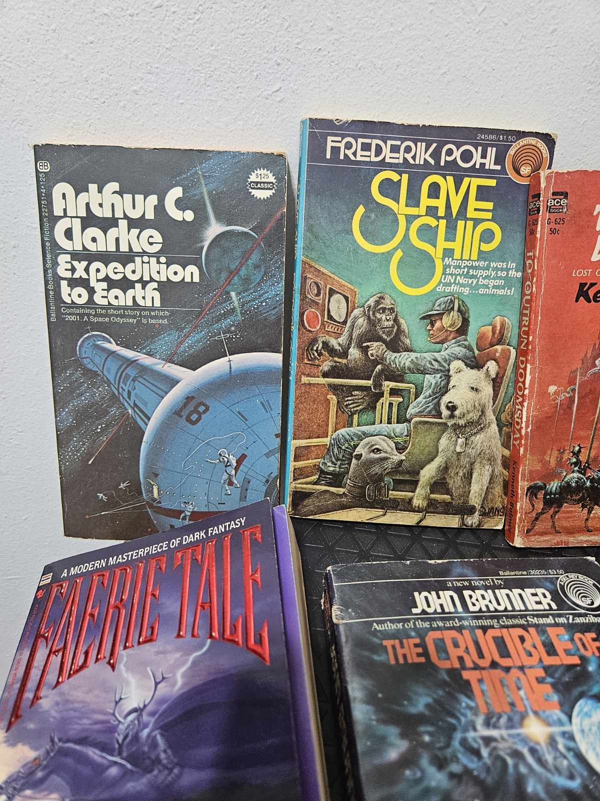 Lot Of 10 Sci Fi Paperback Books TITLES SEEN