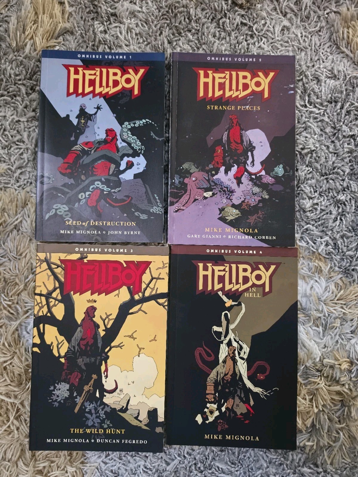 Hellboy Omnibus Boxed Set by Mike Mignola (150672597X) Paperback Books