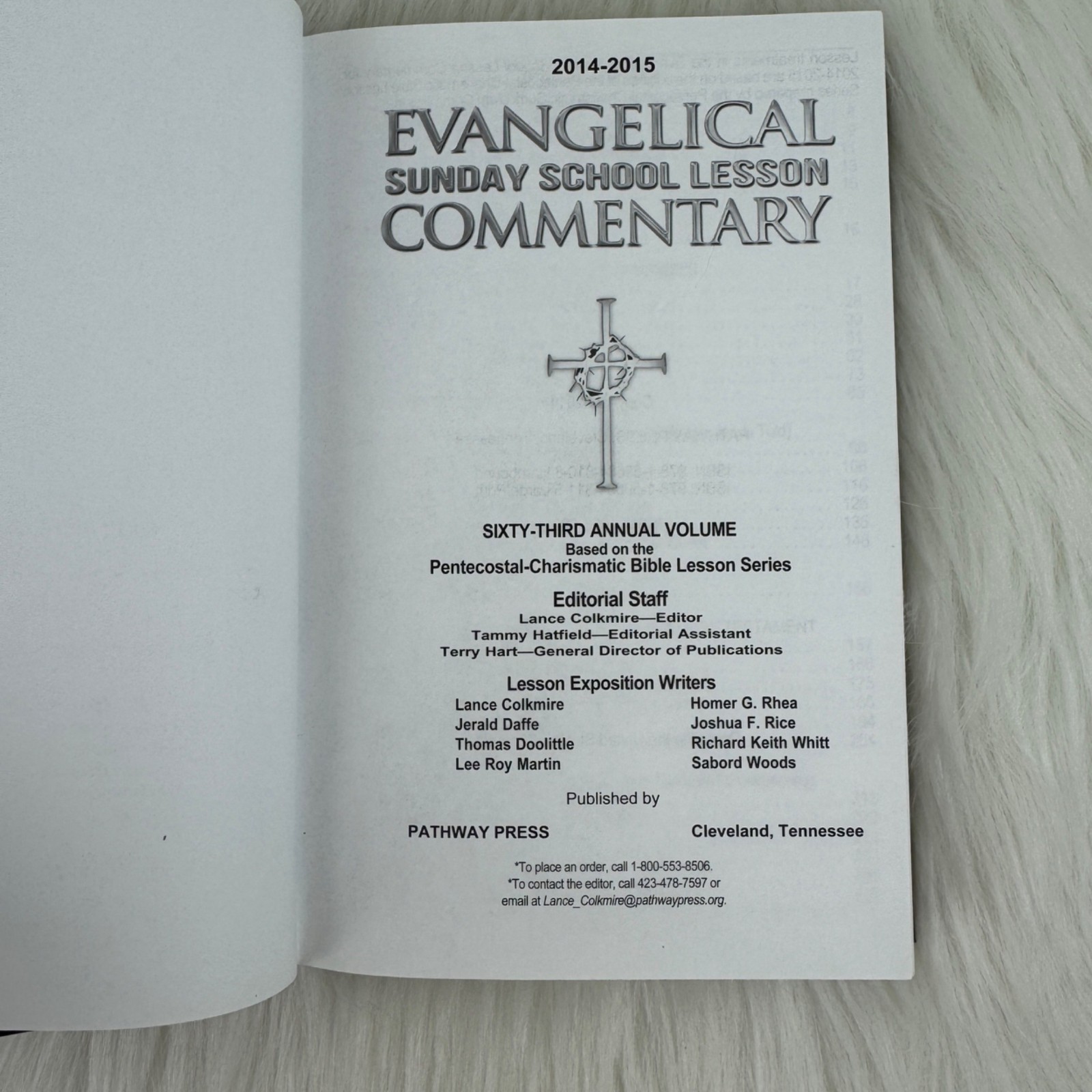 Evangelical Sunday School Lesson Commentary 2013-2014 & 2014-2015 Used Book