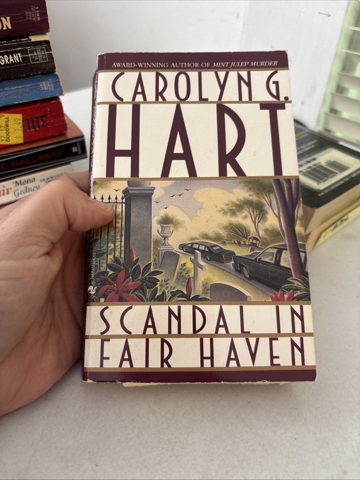 Lot of 10 – Cozy Mysteries – Mixed Authors – FREE SHIPPING