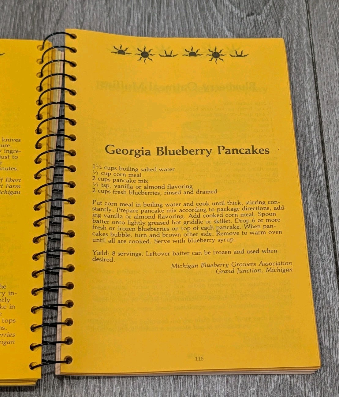 Farmers Market Cookbook Department Of Consumer Services (230 Pages)