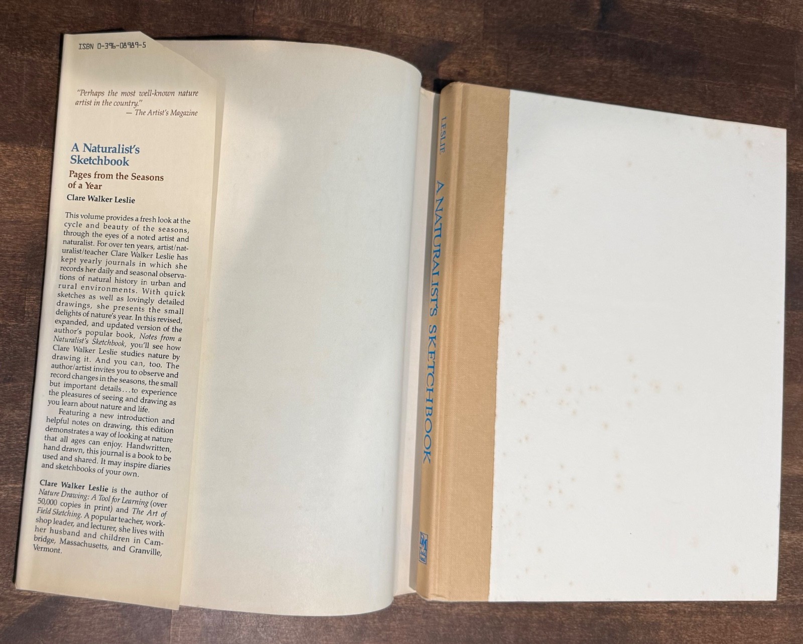 A Naturalist’s Sketchbook: Pages from the Seasons of a Year HC W/DJ