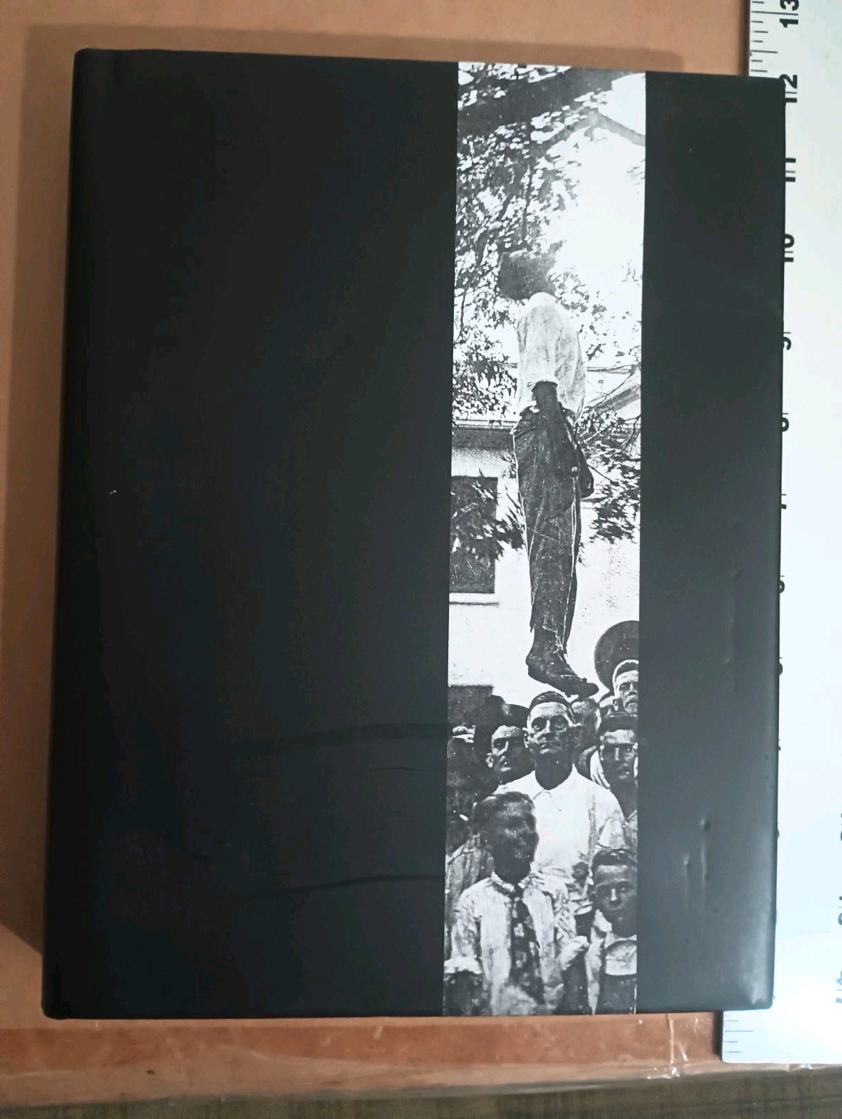 Without Sanctuary: Lynching Photography in America – Hardcover – VERY GOOD(2007)