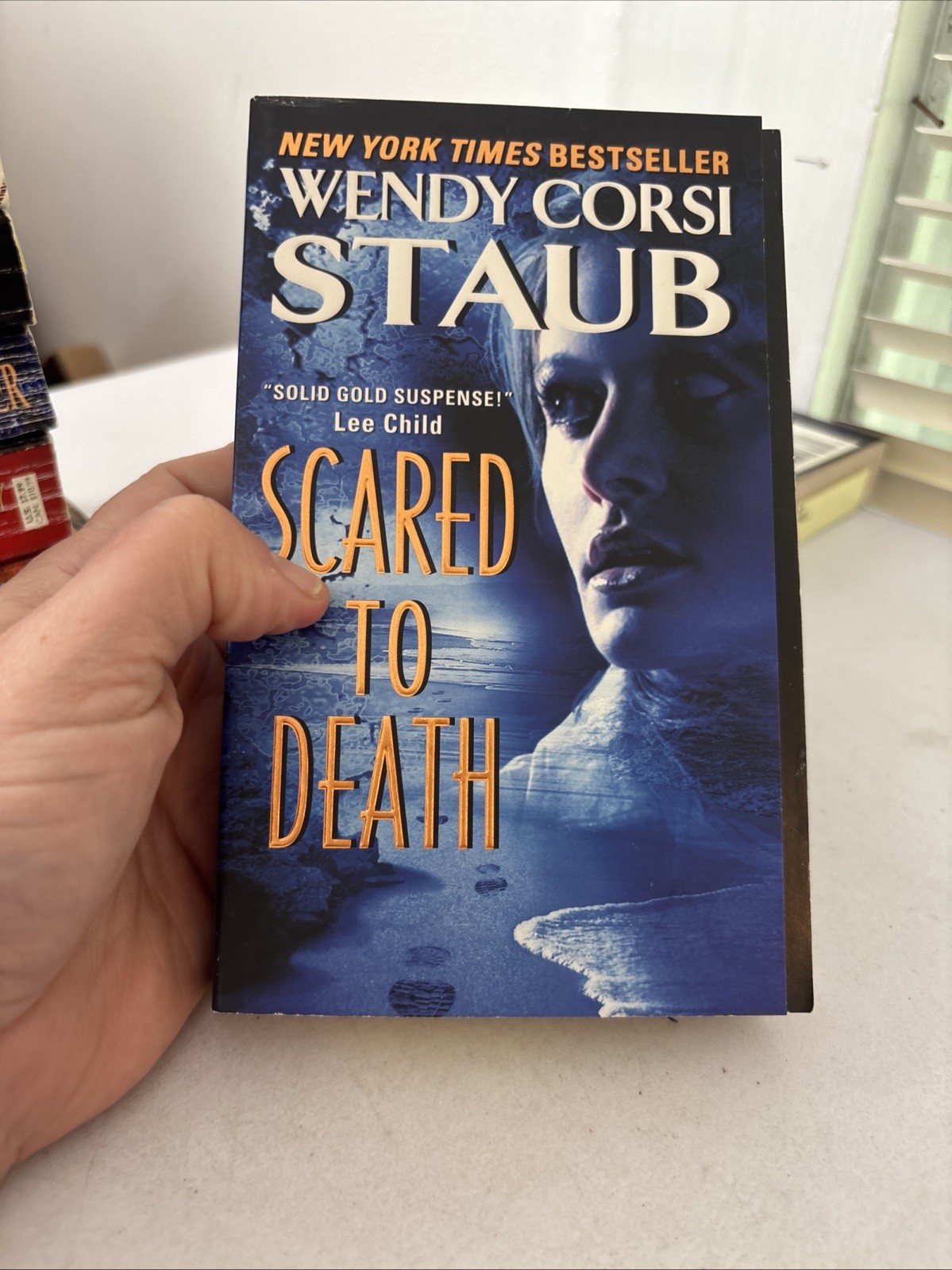 Lot of 10 – Mystery and Thrillers – Mixed Authors – FREE SHIPPING