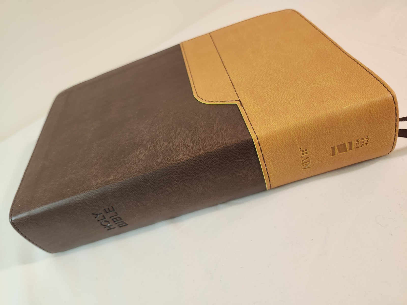 NIV Bible Zondervan Personal Size Large Print Leathersoft Chocolate/Amber 2011