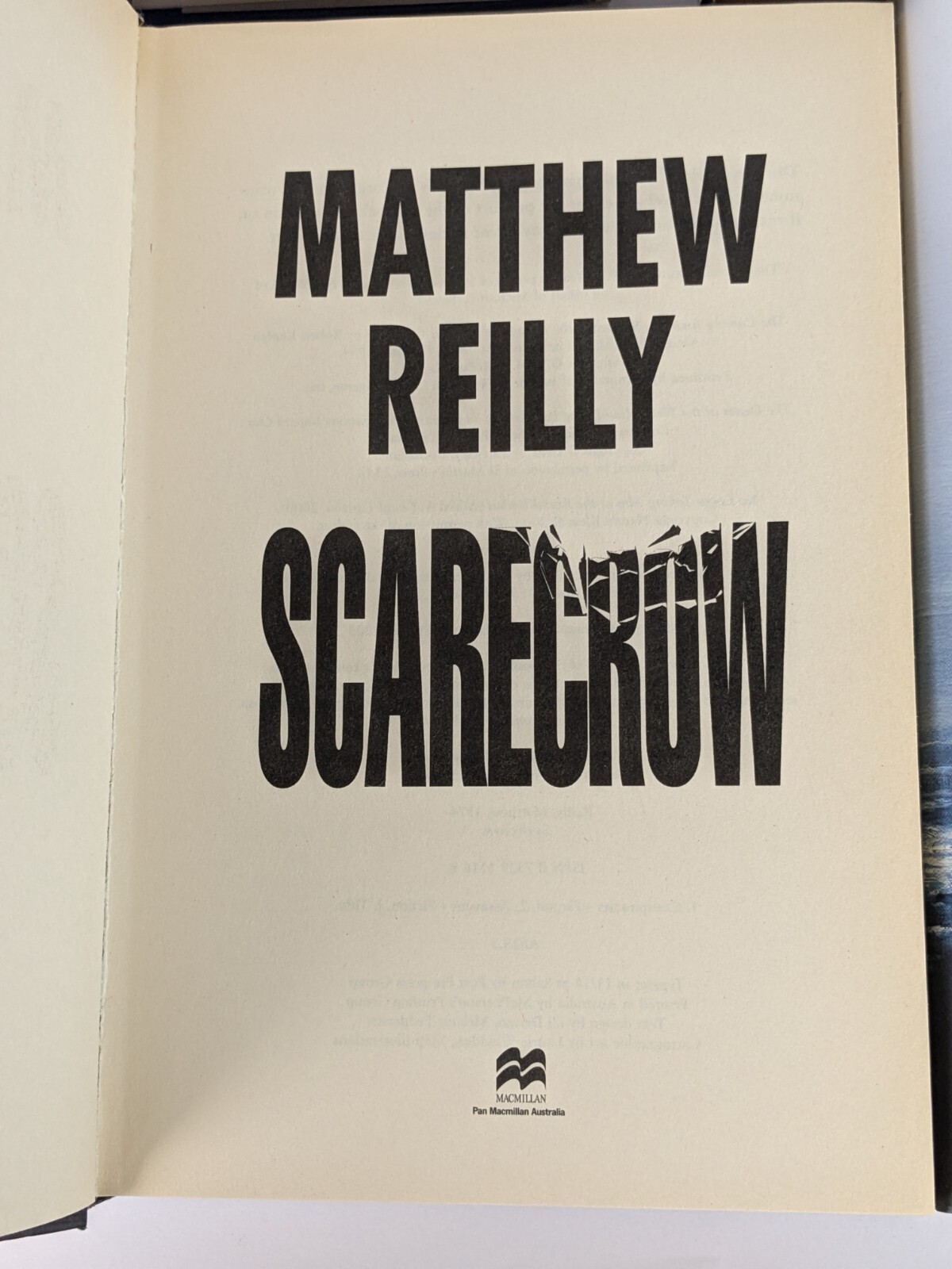 Matthew Reilly x 8 Hover Car Racer Scarecrow Cobalt Blue Great Zoo of China