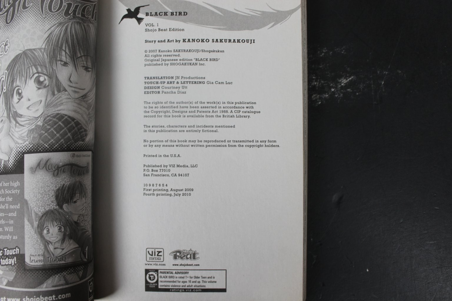 Black Bird, Vol. 1 Kanoko Sakurakoji 2010 Shojo Manga Supernatural VIZ Media VG