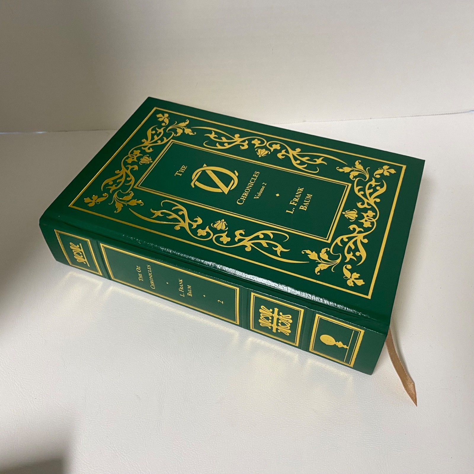 OZ CHRONICLES •• L. FRANK BAUM • VOL 1 & 2 • LEATHER GIFT ED Wizard of Oz 2003