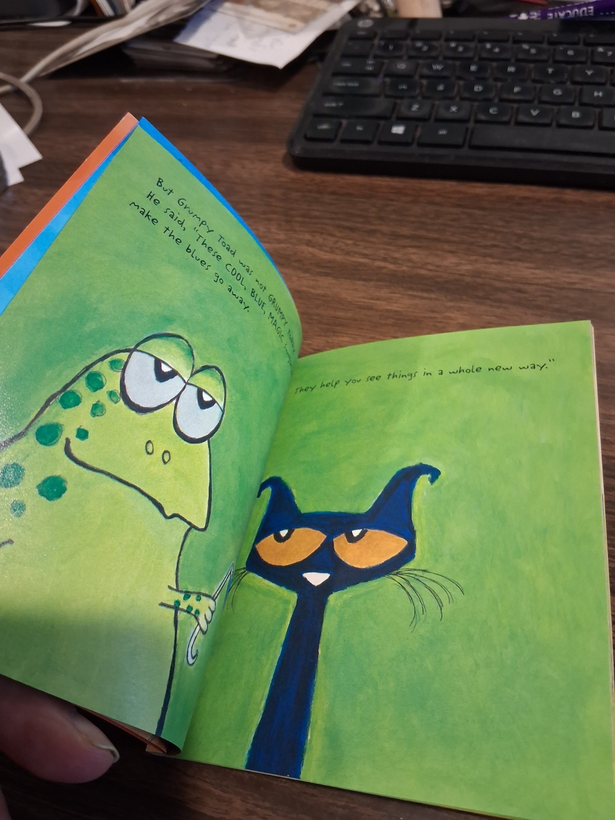 PETE THE CAT AND HIS MAGIC SUNGLASSES BY KIM & JAMES DEAN, SOFT COVER, 34 PAGES