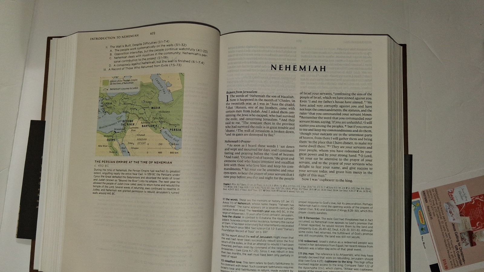 ESV Archaeology Study Bible Hardcover Crossway VG- Clean
