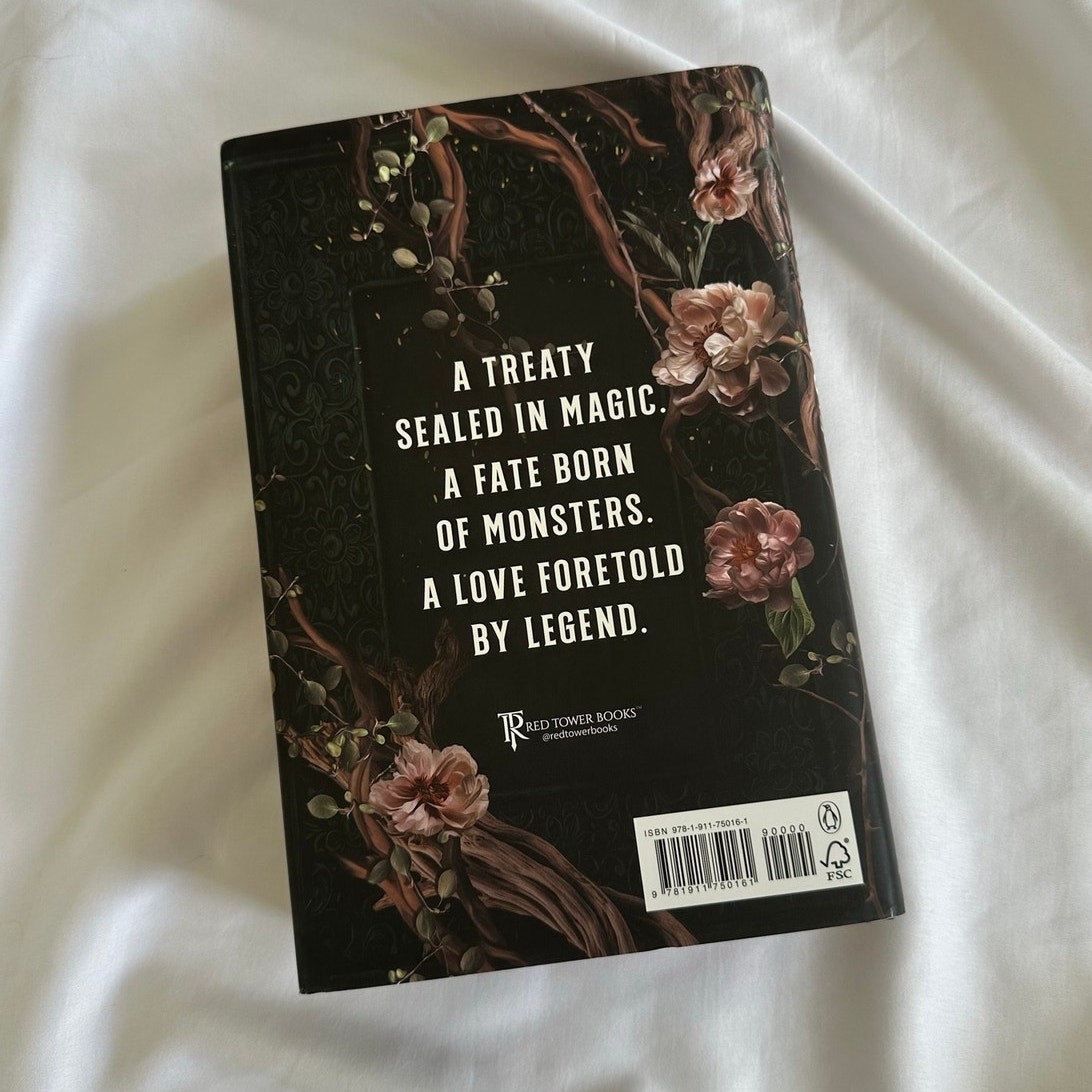Shield Of Sparrows Devney Perry UK Deluxe Hardcover W/ Sprayed Edges