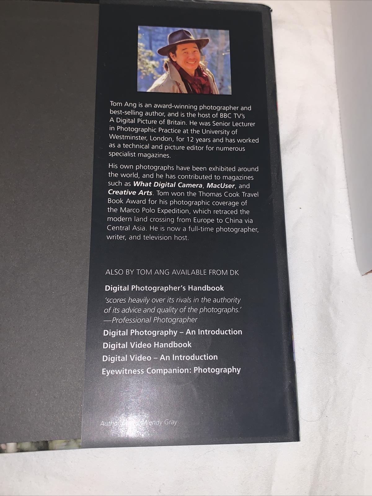 Photograph How To Absolutely Everything Tom Ang First Edition 2007 Hardcover