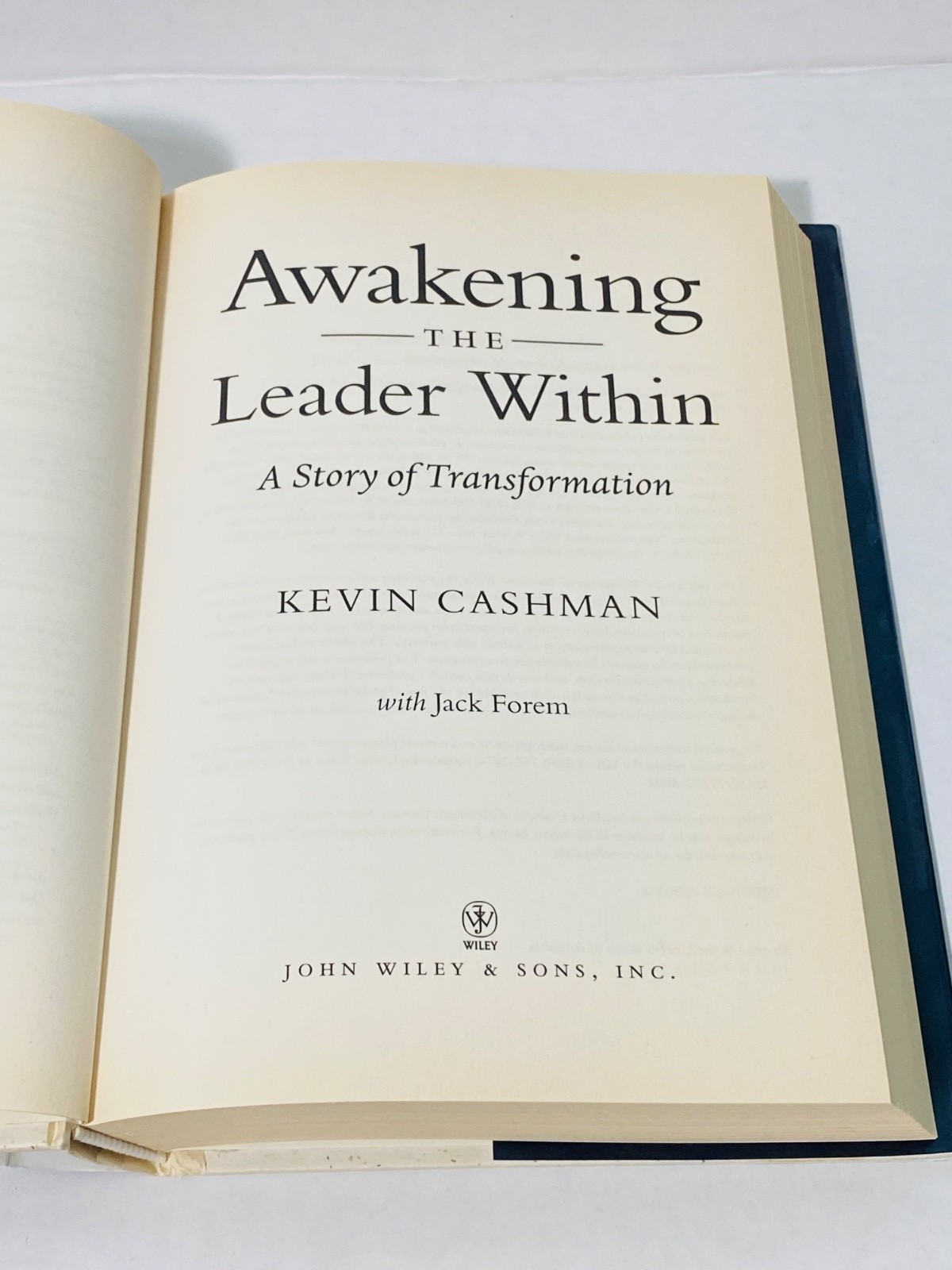 Awakening the Leader Within | by Kevin Cashman | First Edition | Signed | HCDJ