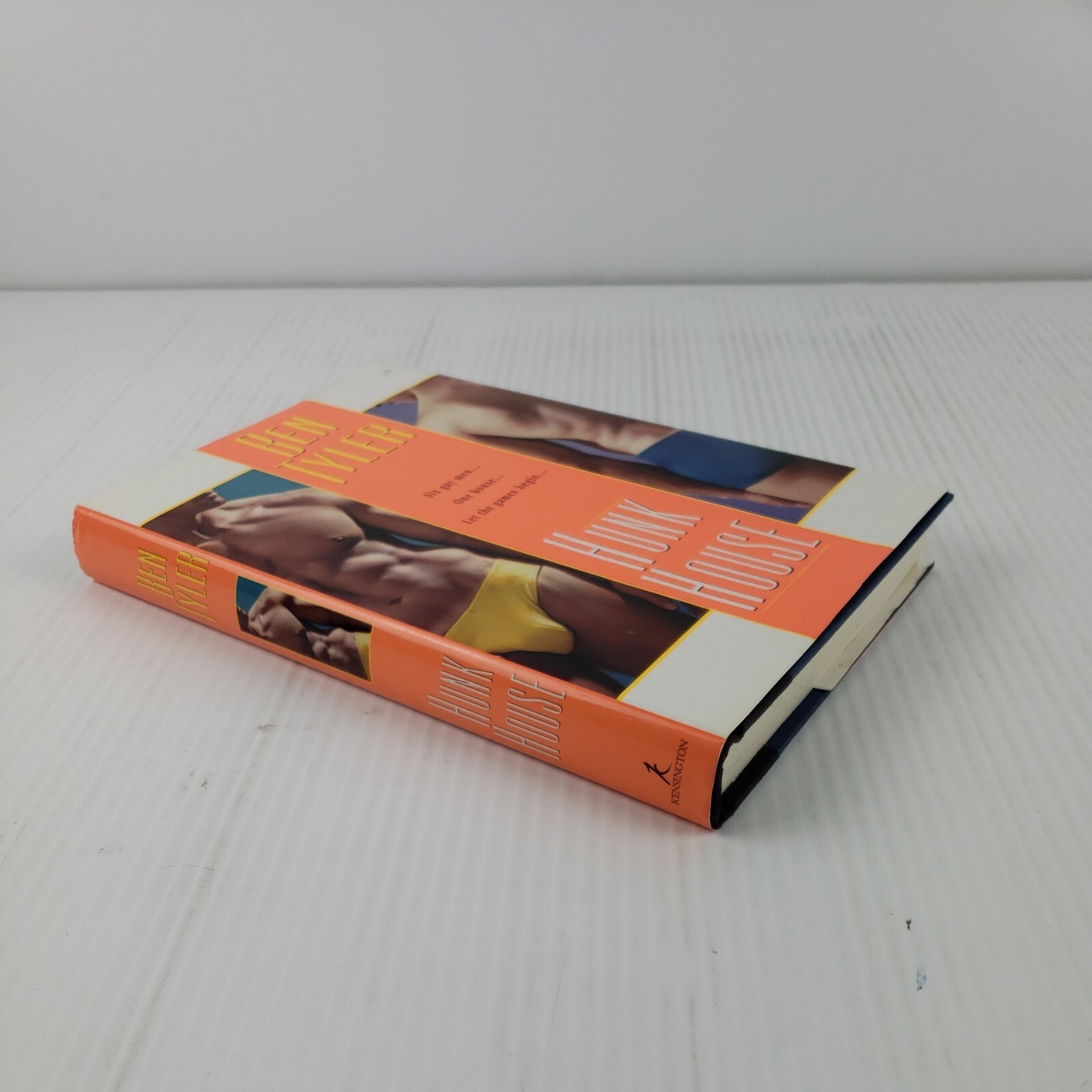 Hunk House by Ben Tyler (2002, Hardcover)