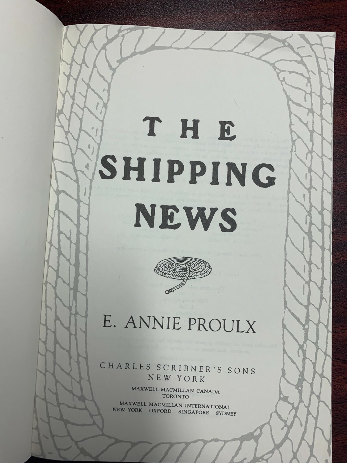 THE SHIPPING NEWS By E. Annie Proulx LIKE NEW