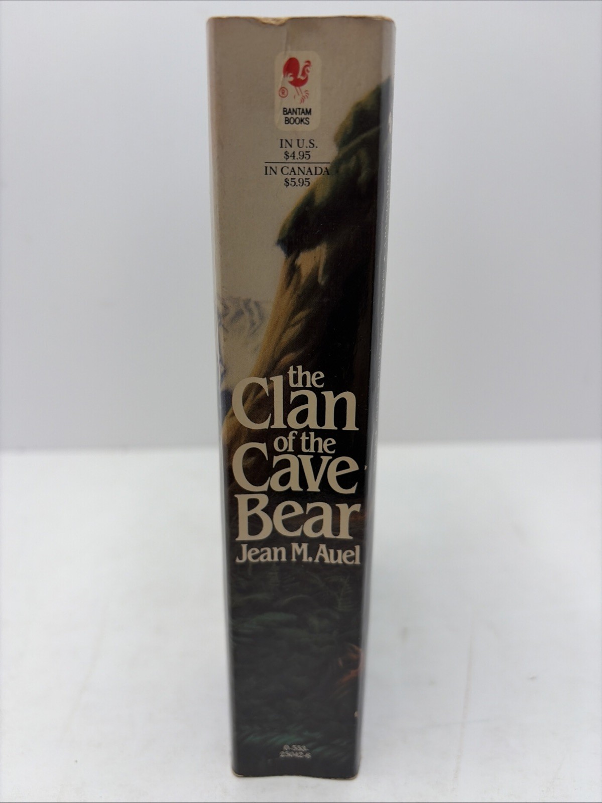 Clan of the Cave Bear Earth’s Children Series – Jean Auel – Signed – Softcover