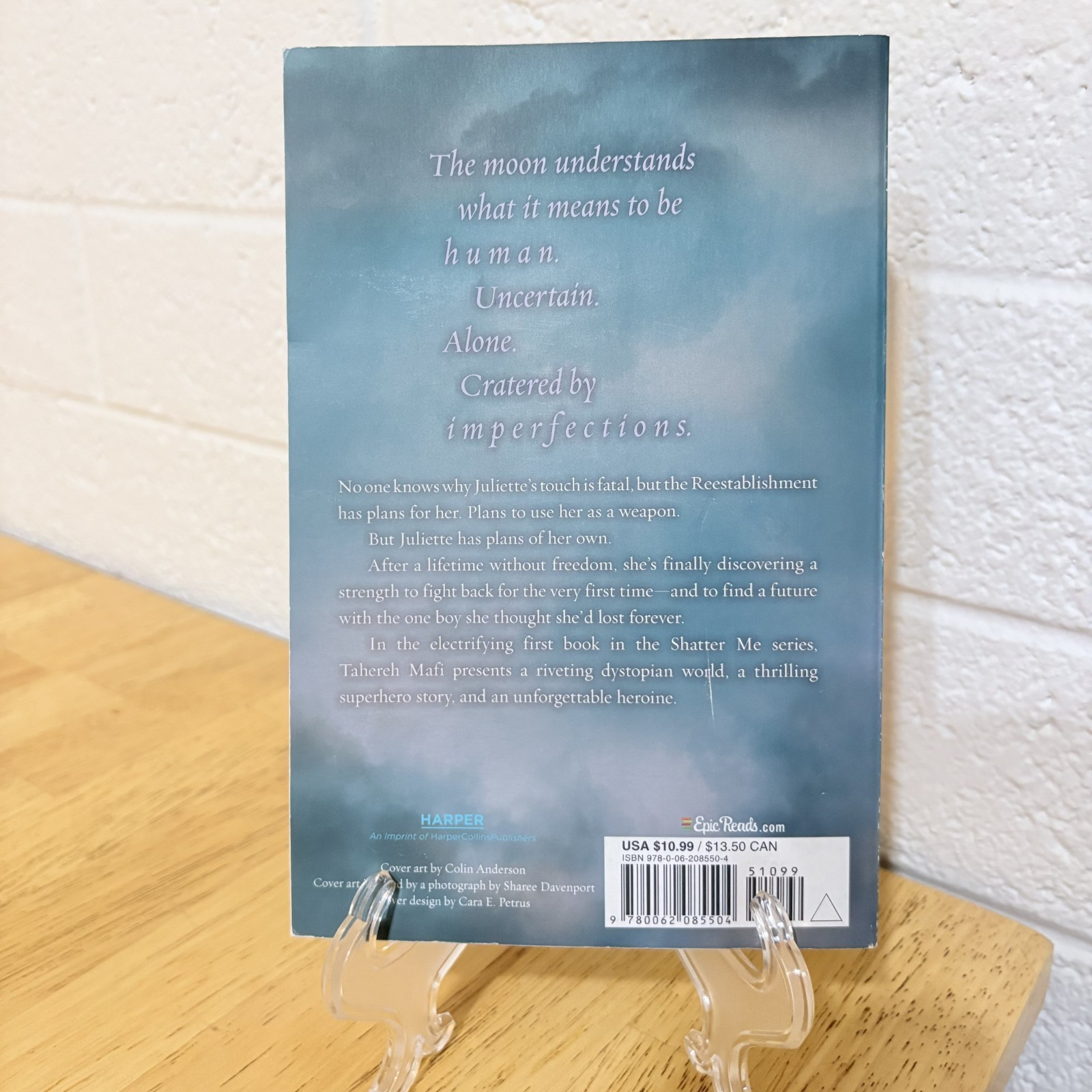 Shatter Me by Tahereh Mafi (2012, Trade Paperback; Revised with Novella)