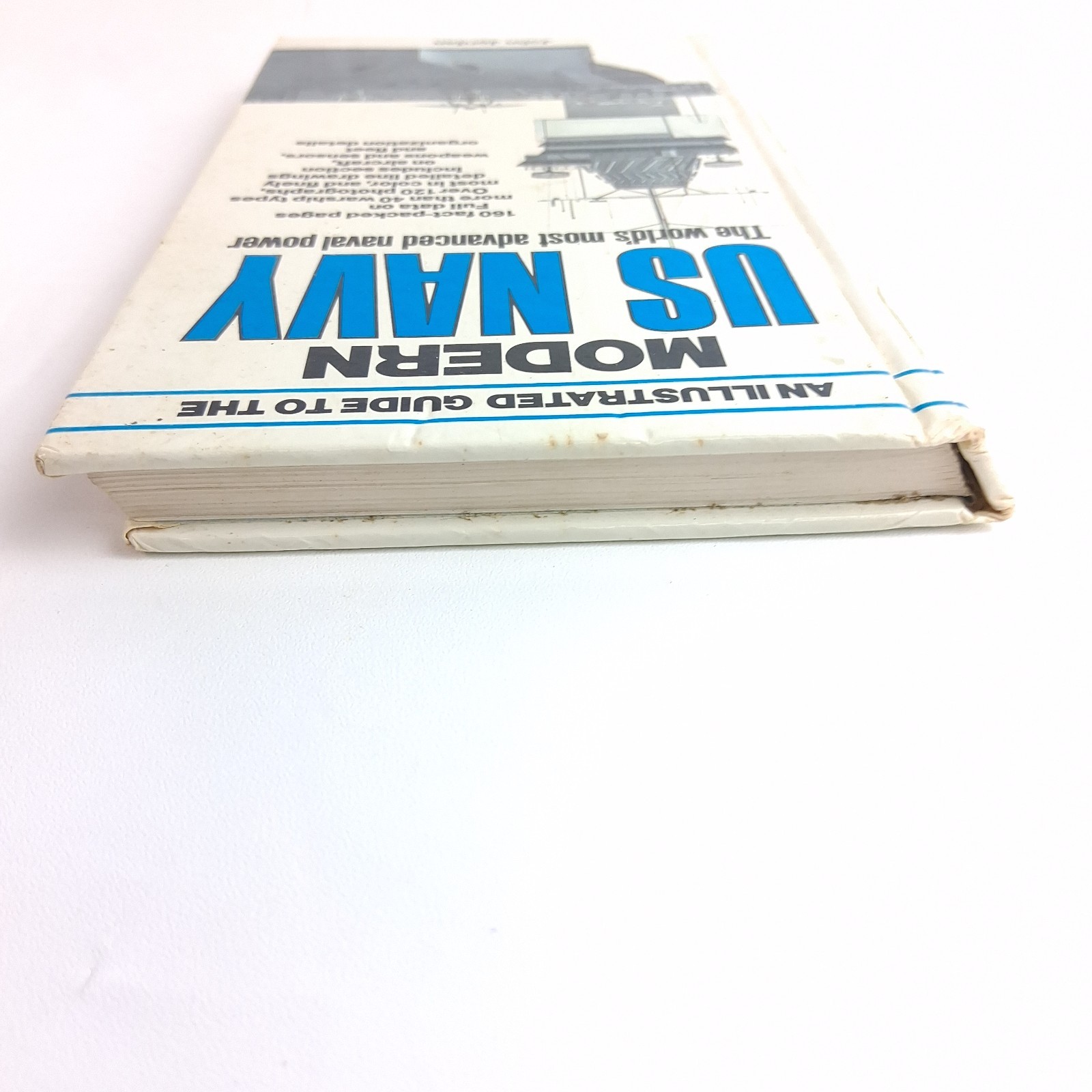 An Illustrated Guide To Books Navy Airliners USAF Bombers Fighters Lot of 5
