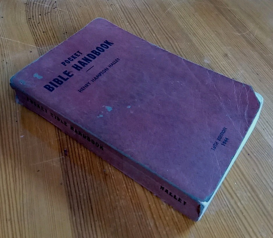Pocket Bible Hand Book by Henry Hampton Halley (16th Edition 1944 Unmarked)