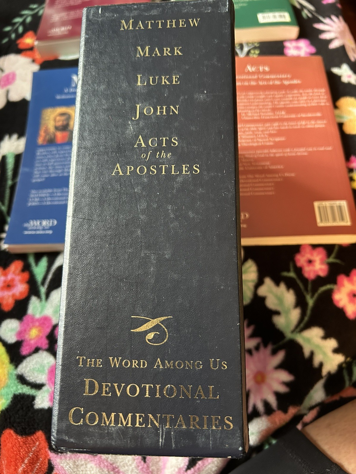 The Word Among Us Devotional Commentaries Mark Luke John Acts