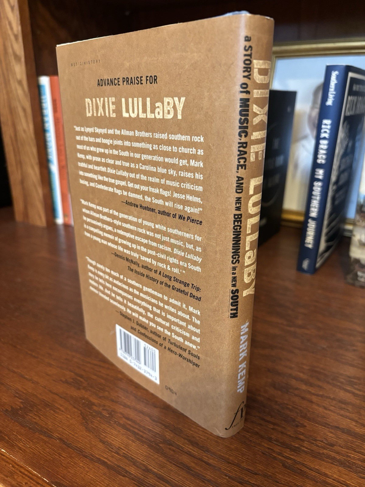 Dixie Lullaby. Mark Kemp. 1st HC Ptg. Free Press 2004. Fine Unread