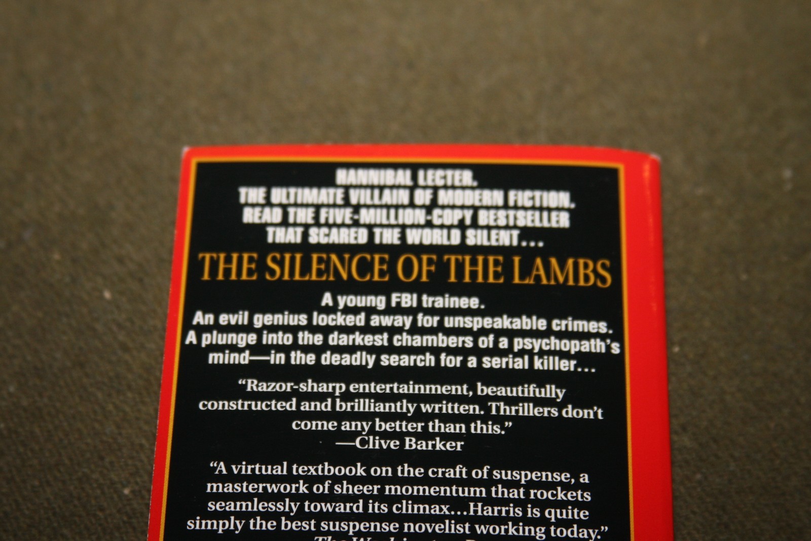 The Silence of the Lambs by Thomas Harris 1989 PB 54th Print w/ Embossed Cover