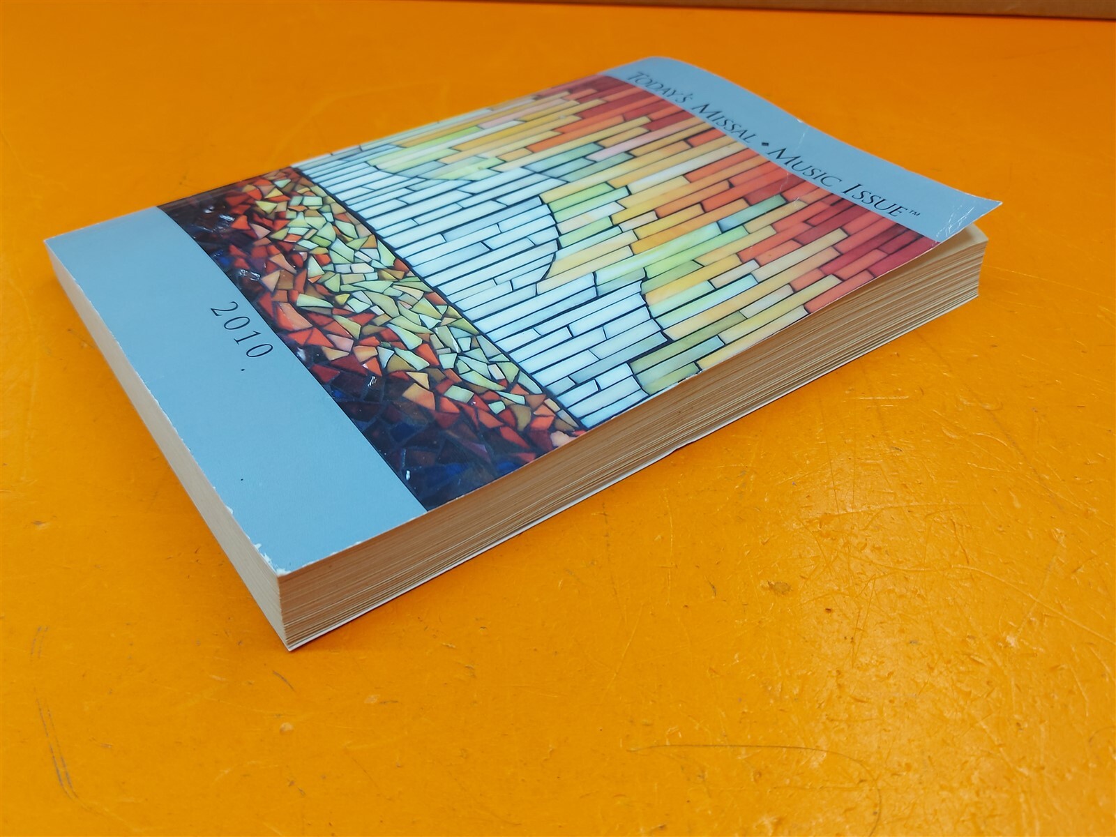⭐️⭐️⭐️⭐️⭐️ Today’s Missal: Music Issue 2010 Large-Print Edition by Ocp Paperback