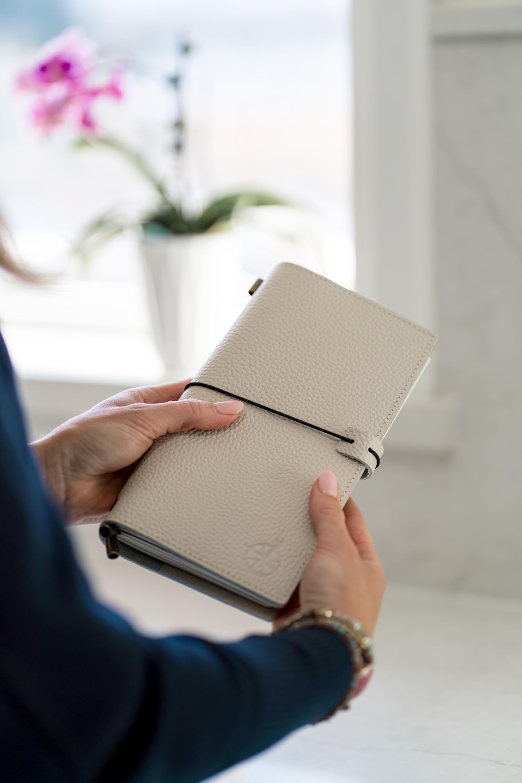 Regular Size Travelers Notebook with Pockets – 4.5″ x 8.5″ (11.5 x 22cm) – Re…