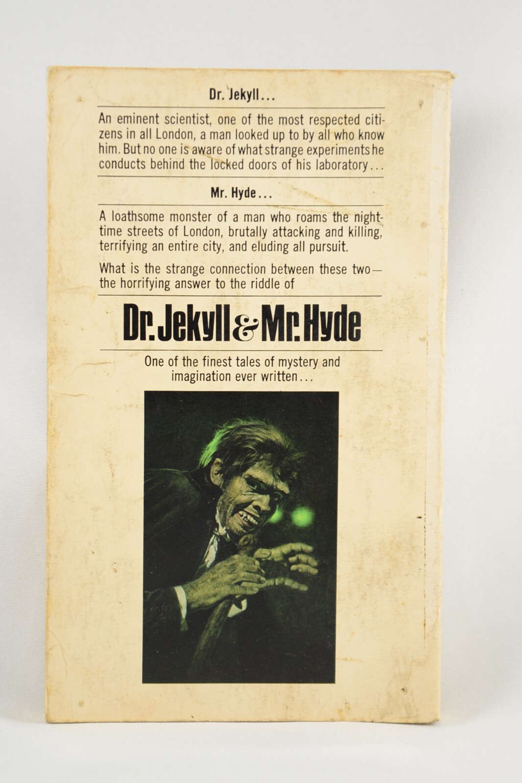 Dr. Jekyll & Mr. Hyde by Robert Louis Stevenson Bantam Paperback 106 pages