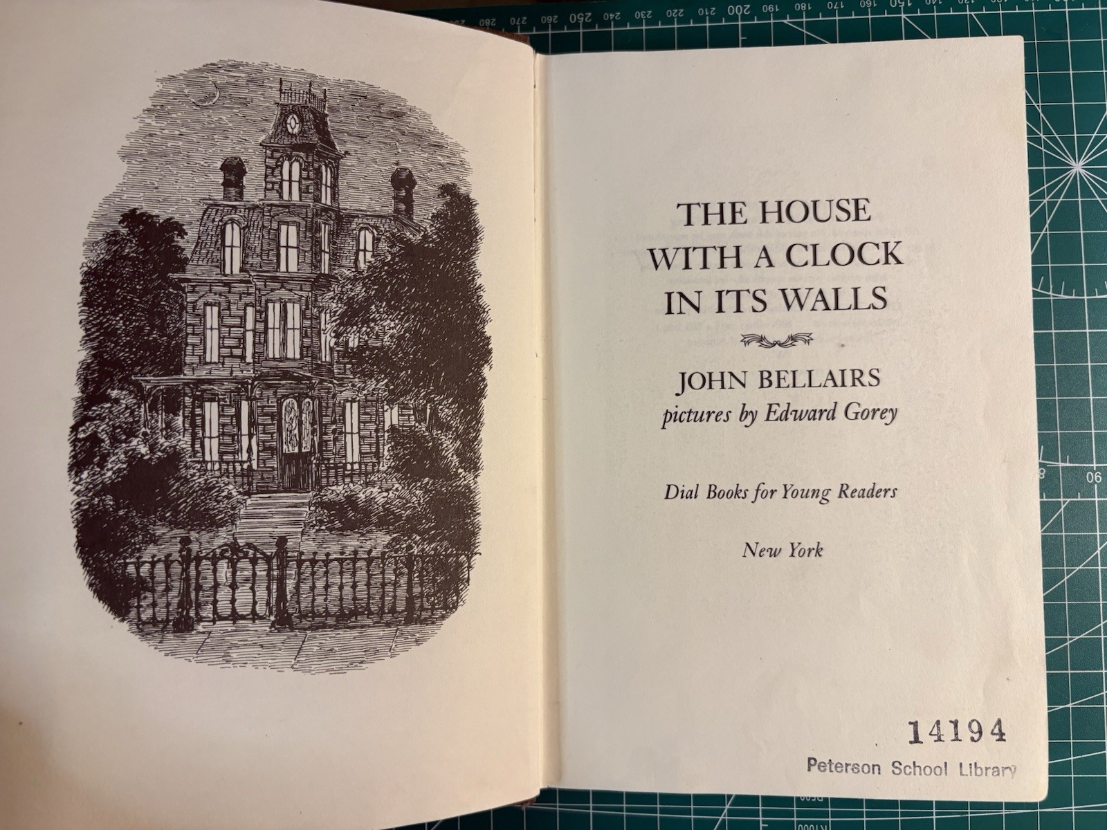 The House with a Clock in Its Walls Full Size HC DJ Bellairs Gorey 1st Ed 13thPr