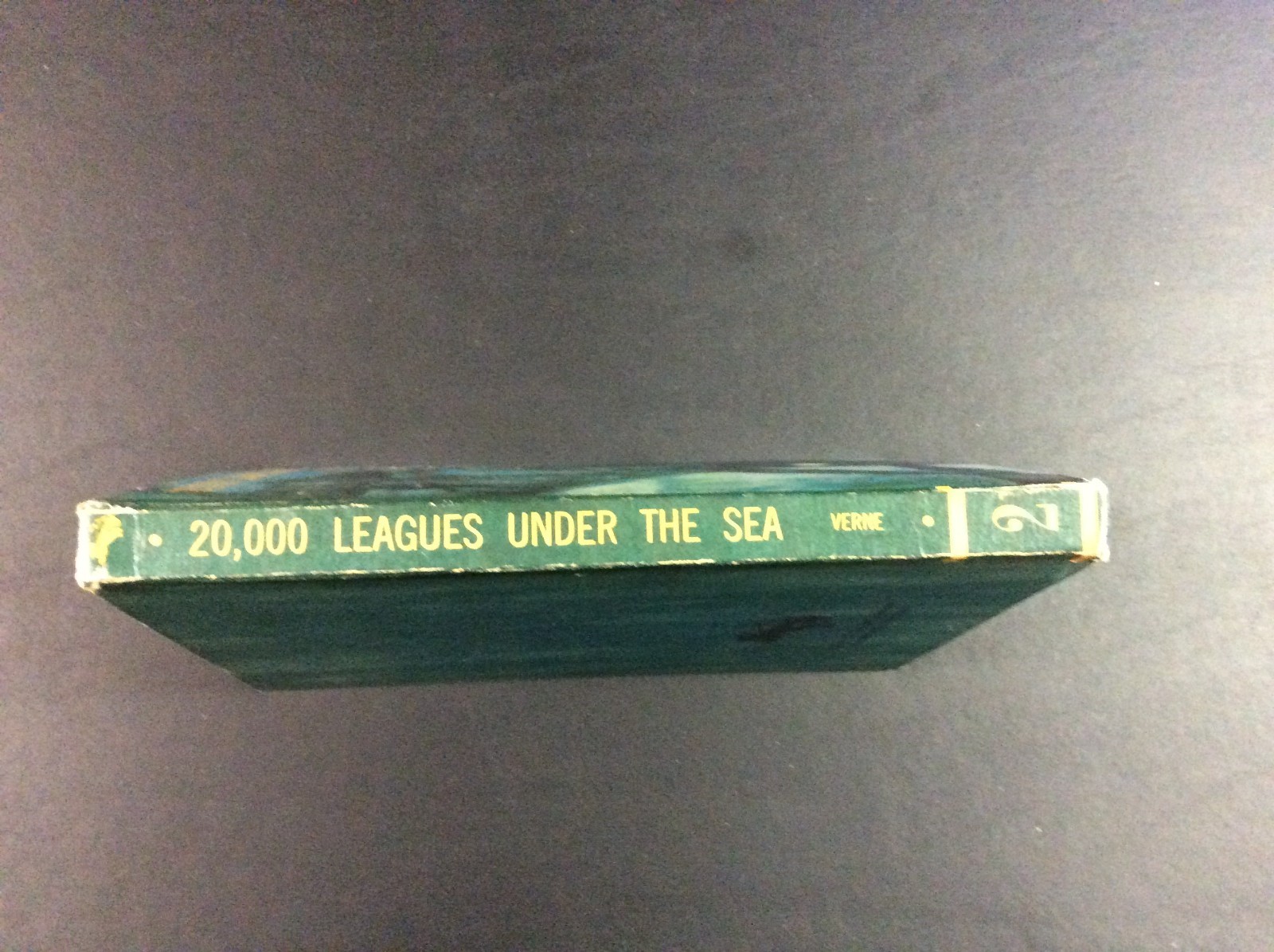 20,00 Leagues Under The Sea by Jules Verne Hardcover 1968 283 pages (Acceptable)