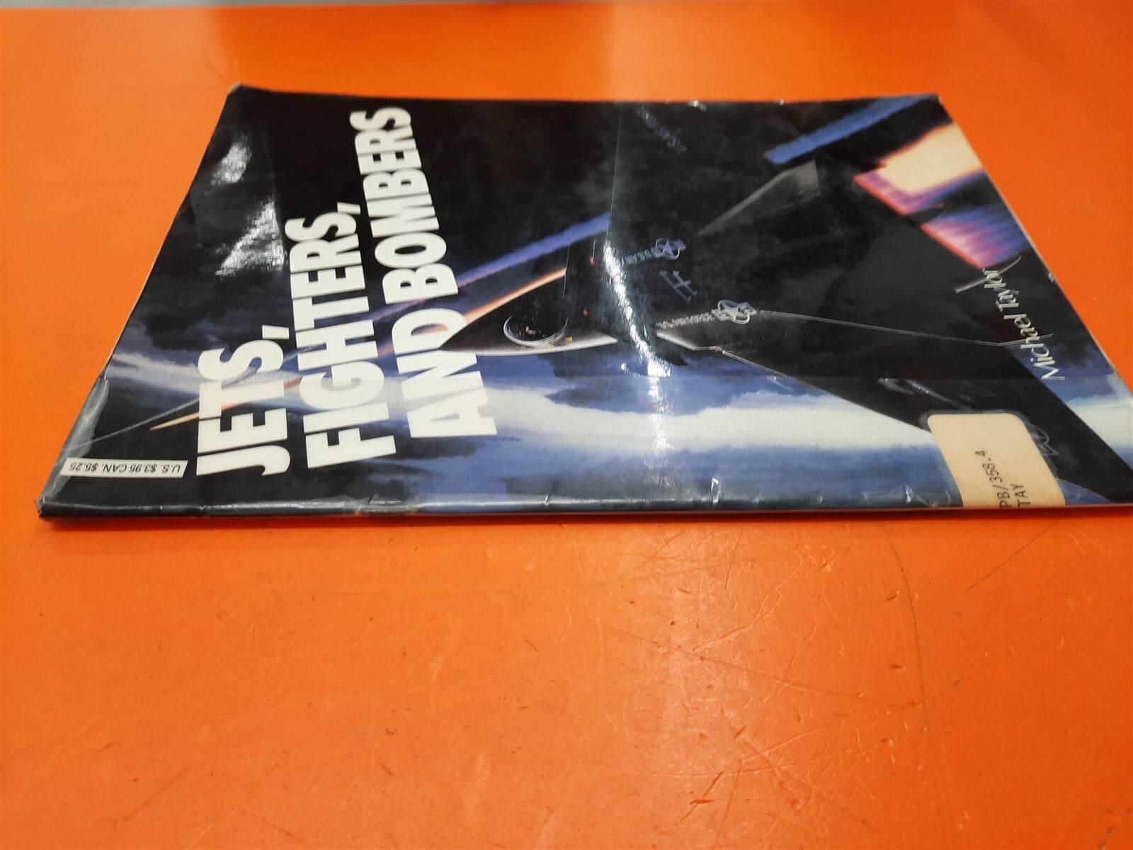 ⭐️⭐️⭐️⭐️⭐️ Jets, Fighters, And Bombers By Michael Taylor Paperback