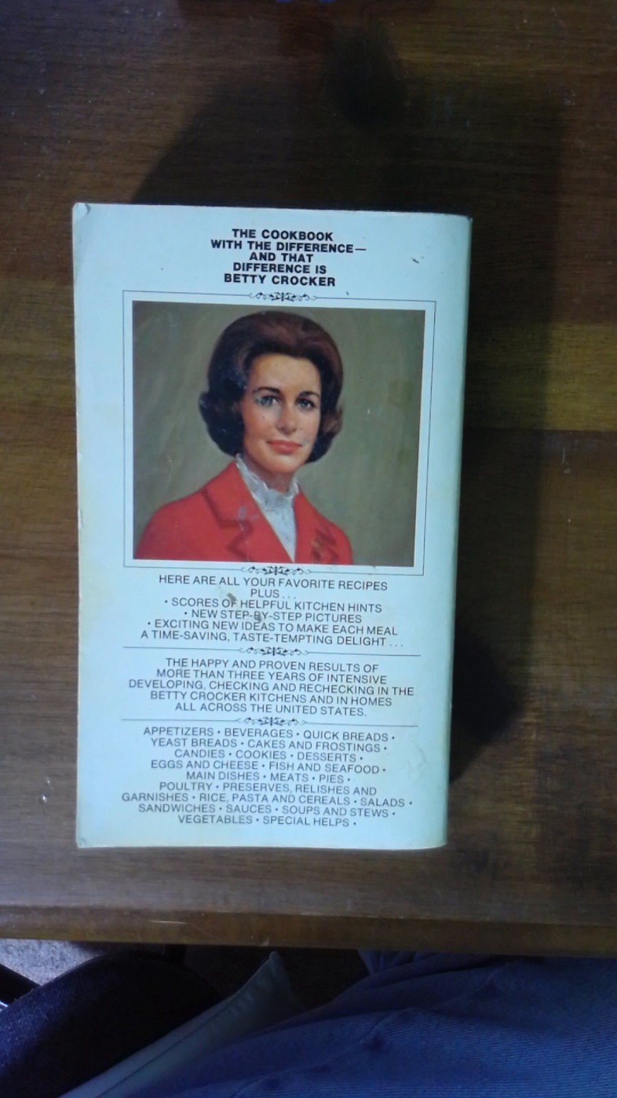 Betty Crocker’s Cookbook 1974 (Glendale Federal Savings) 796 pages
