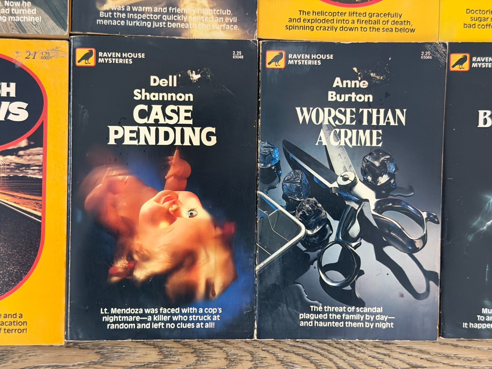 20 Vintage Mystery Paperback Book Lot Raven House Mysteries Crime Thriller