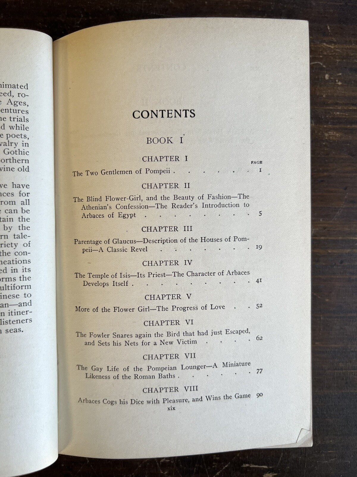 Bulwer-Lytton, Vintage Set of 5 Historical Fiction Volumes in Good condition