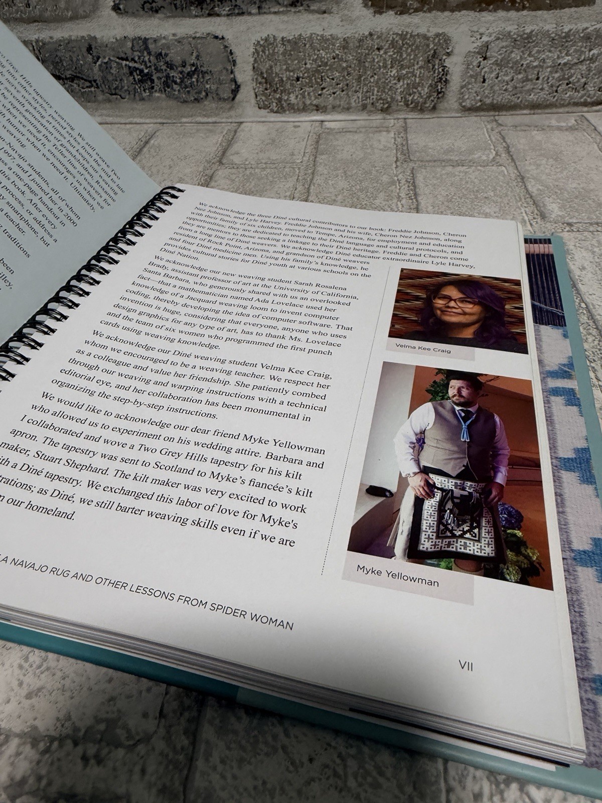How to Weave a Navajo Rug and Other Lessons from Spider Woman, Pete, Lynda Telle