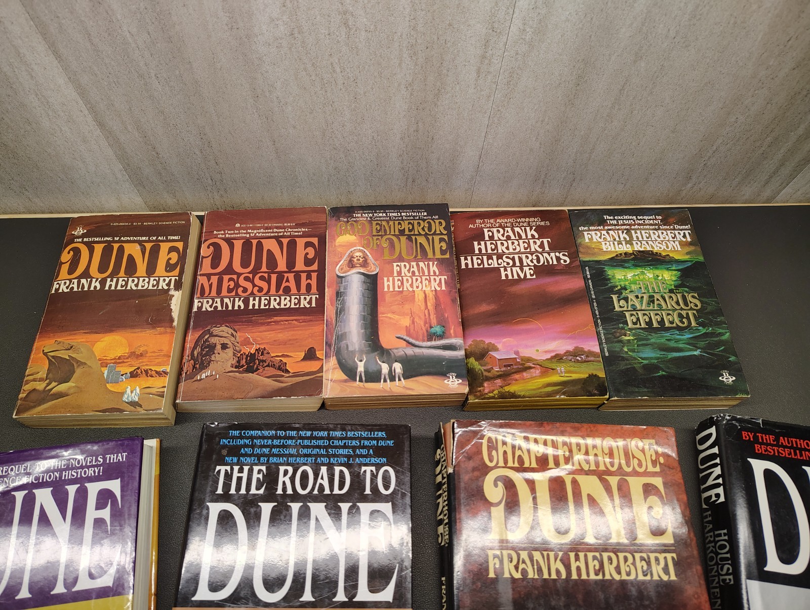 Frank Herbert Dune Sci-Fi Book Lot of 9 books. Paperback + Hardcover