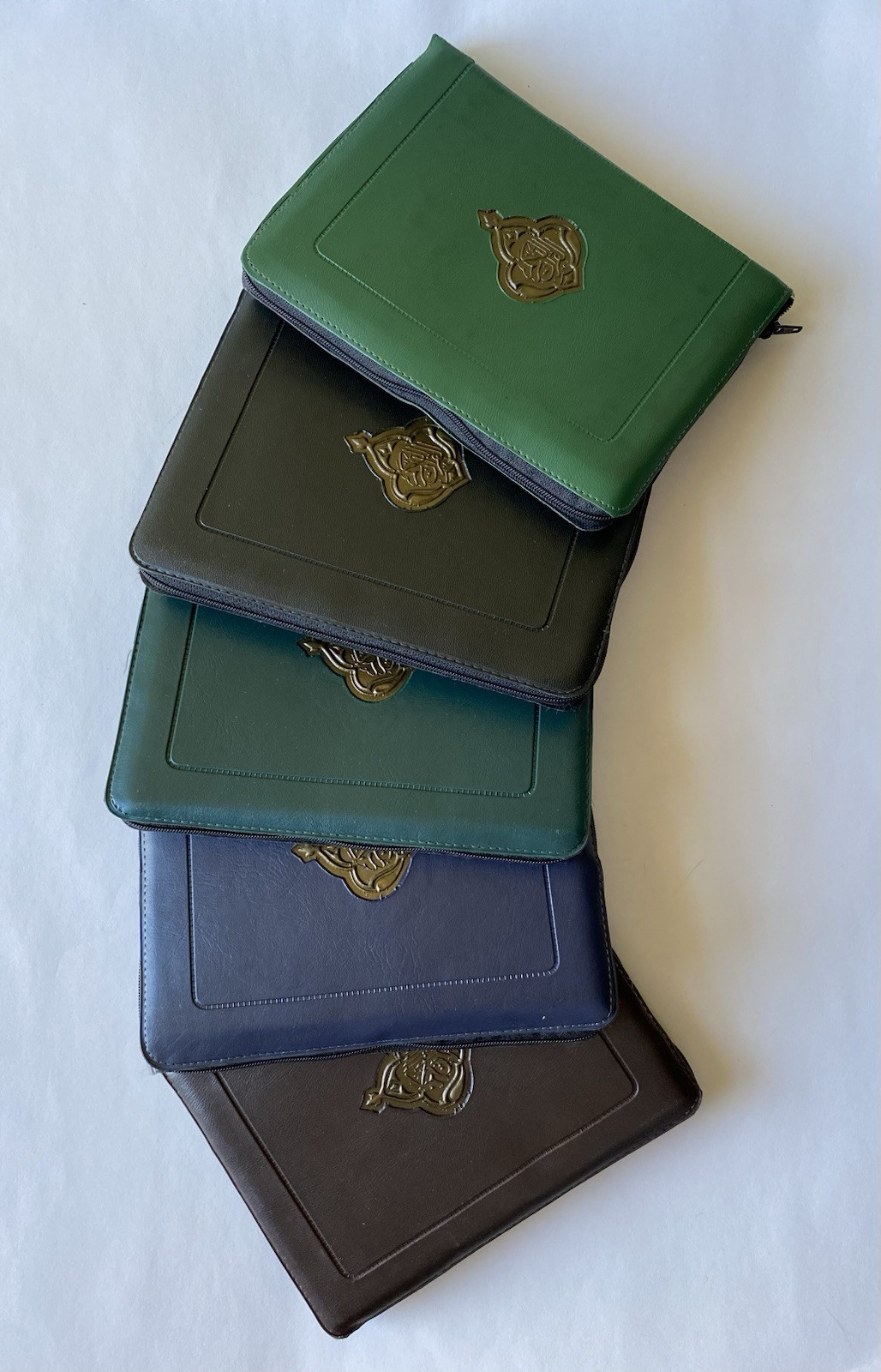 Holy Quran Arabic Pocket Size with Zipper Faux Leather 3.5”x 5.5”