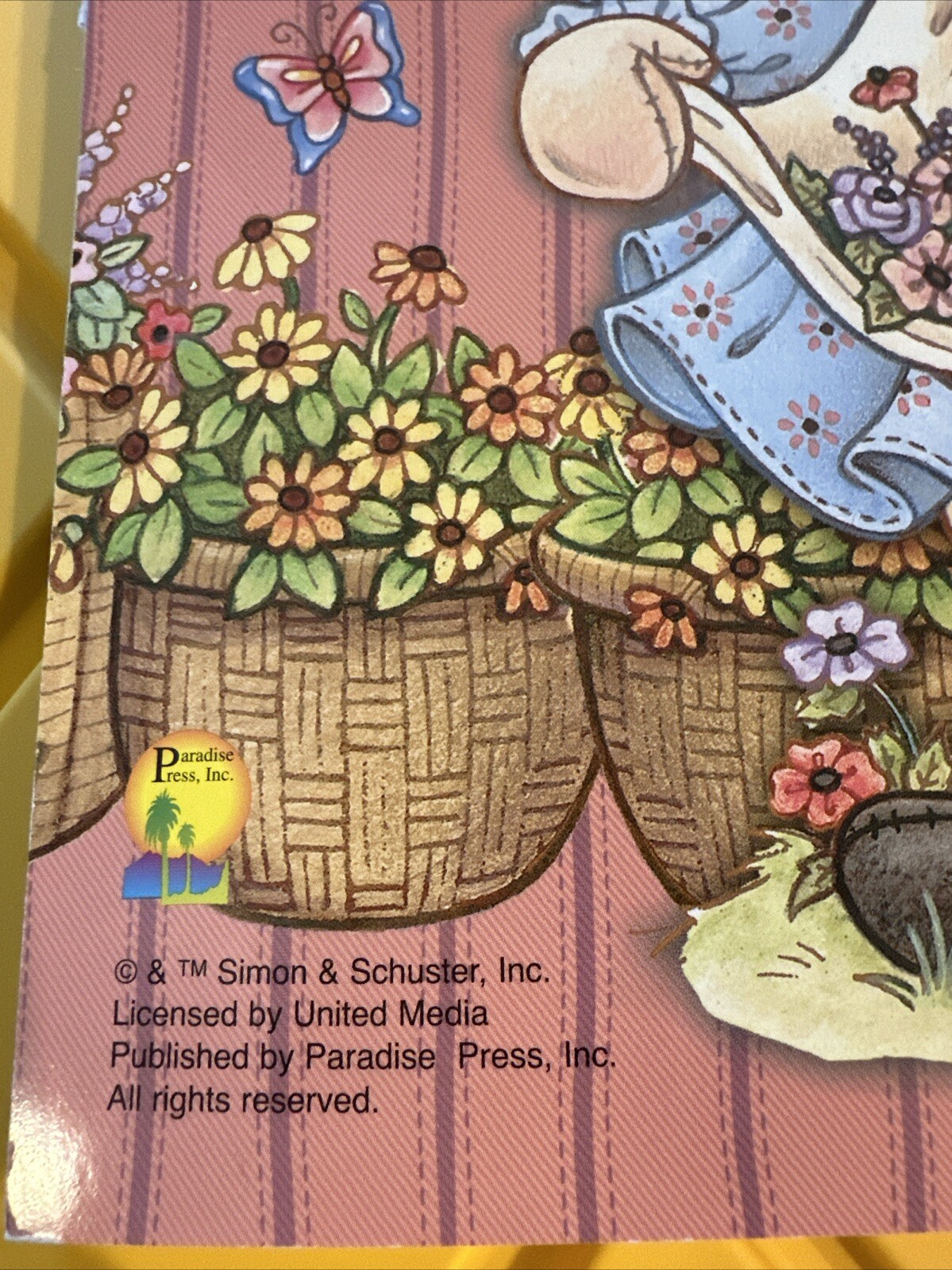 Vintage Simon & Schuster Raggedy Ann & Andy Coloring & Activity Book 136 Pages