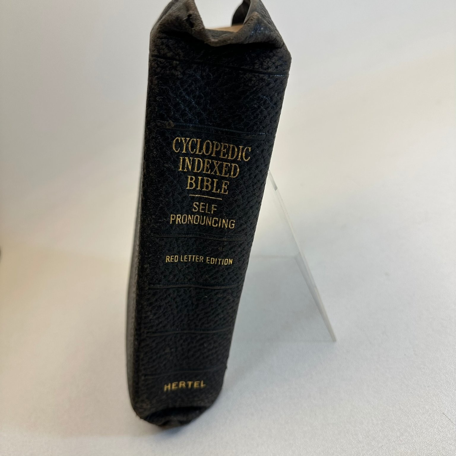 Holy Bible Cyclopedic Indexed Self-Pronouncing Red Letter 1938 Hertel KJV