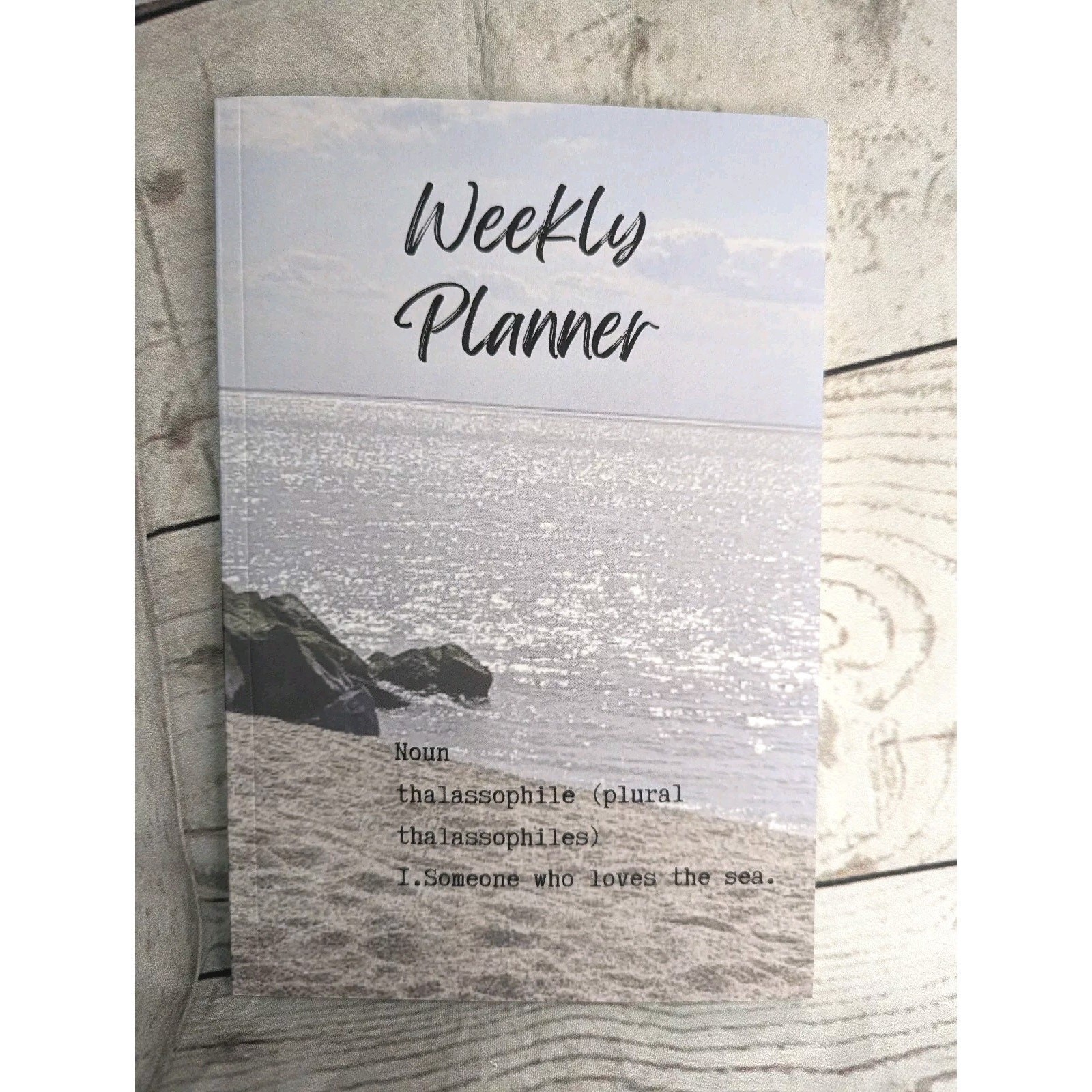 Weekly Perpetual Planner 6 x 9 Ocean Beach Lover 82 Pages NEW