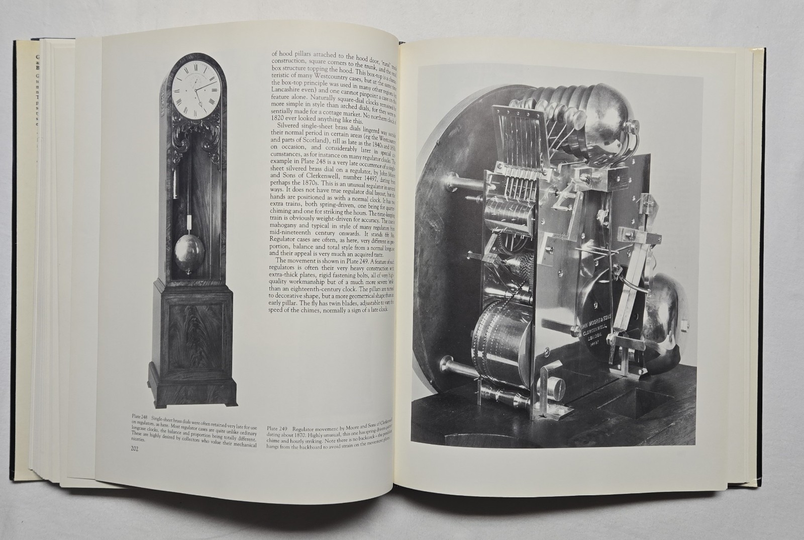 Grandfather Clocks and their cases by Brian Loomes (1985) Hardcover