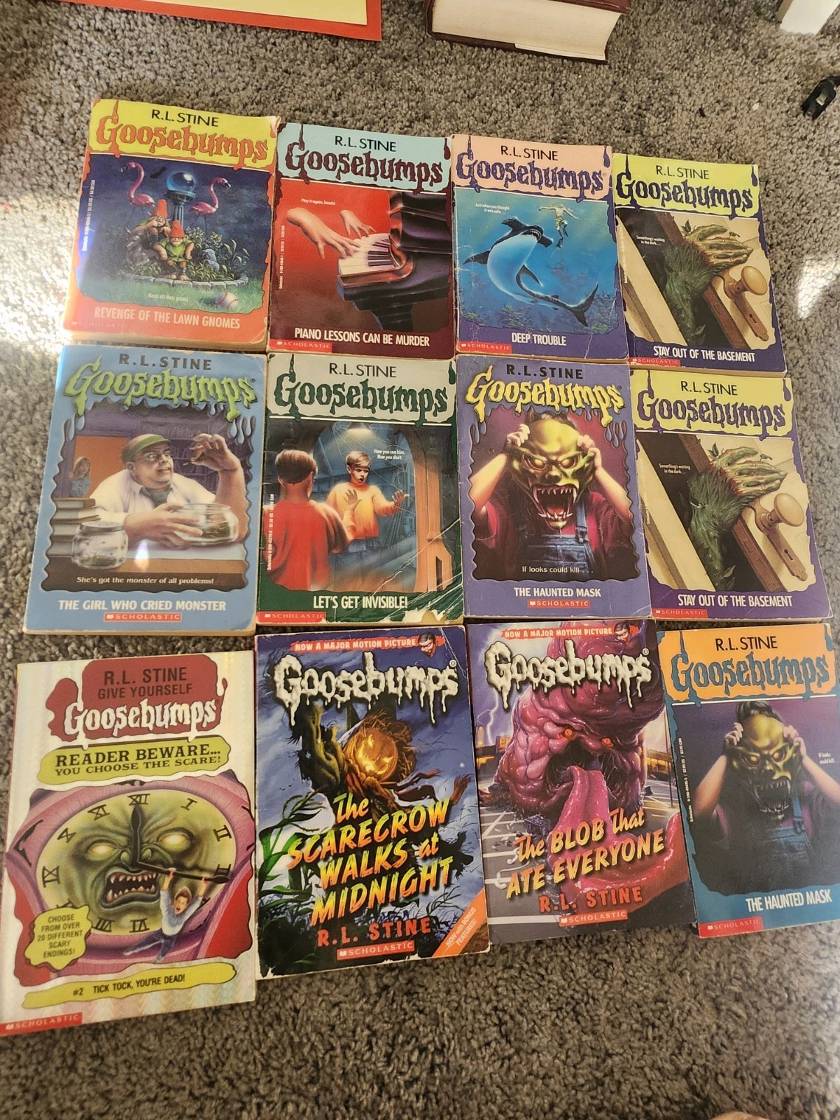 Goosebumps R.L. Stine Scholastic Lot Of 24 Vintage Horrorland Reprints
