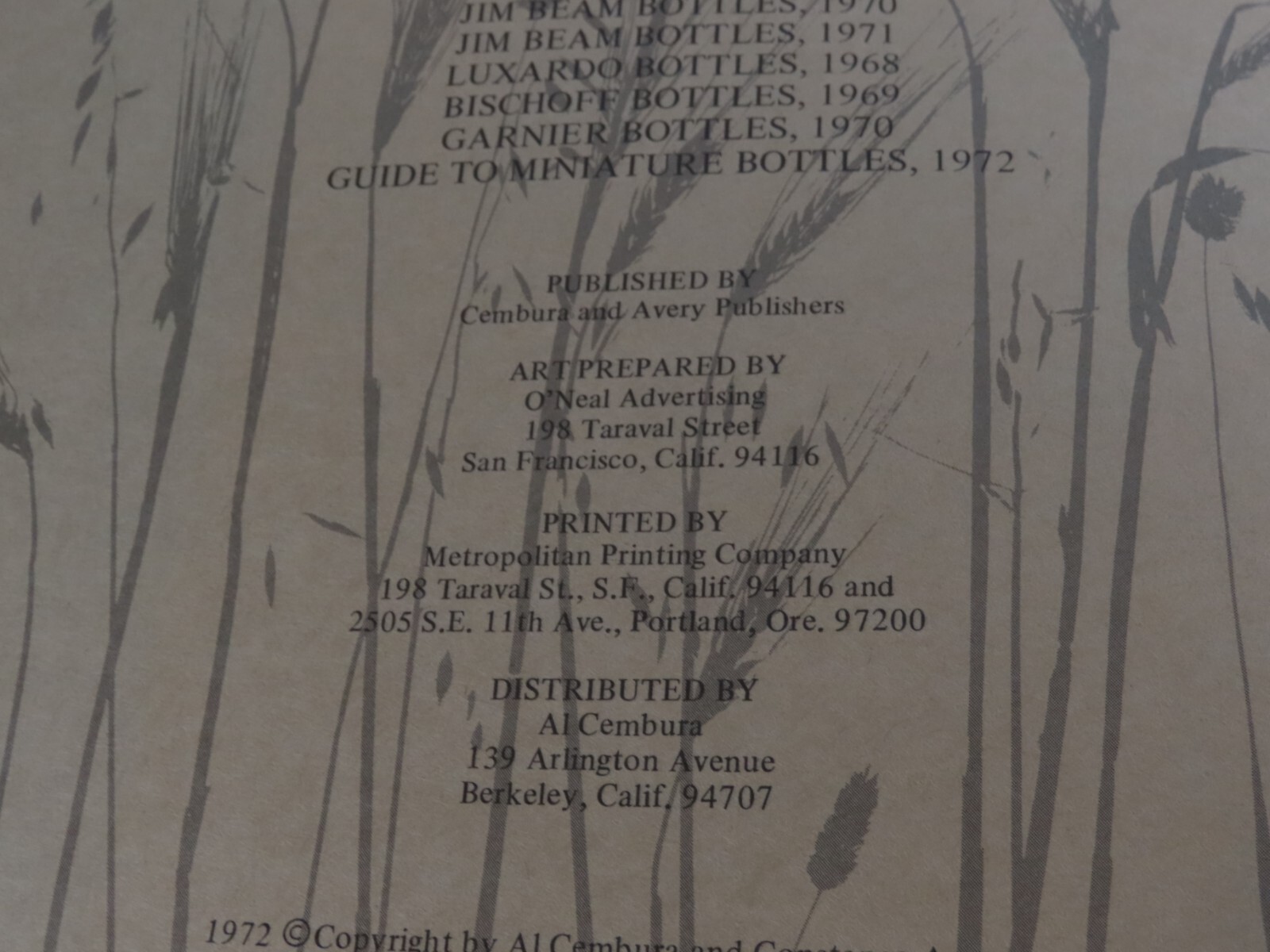 The Story of Jim Beam Bottles Identification & Price Guide Book 1972-73 Cembura