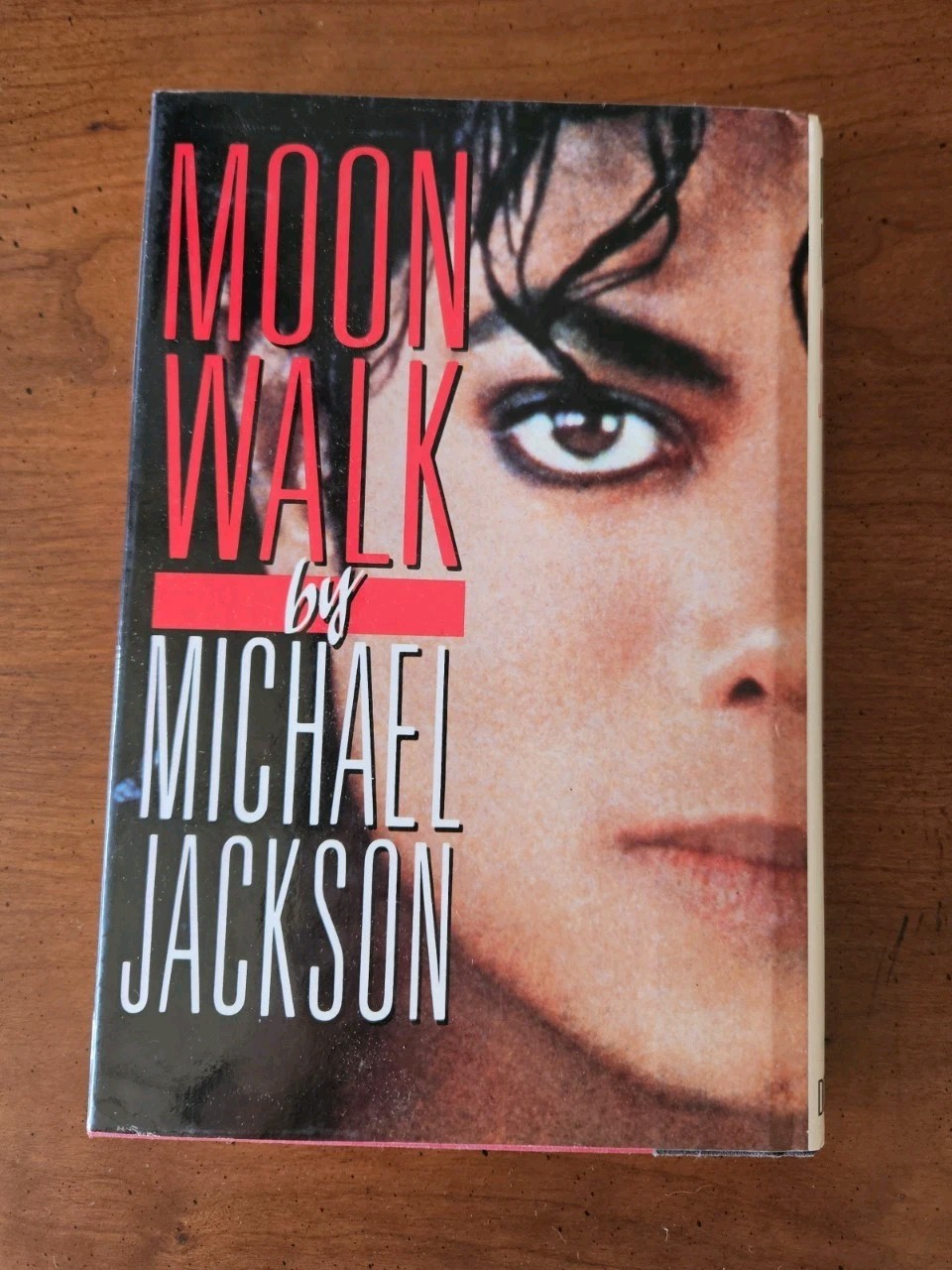 Moonwalk by Michael Jackson 1988 Hardcover Dust Jacket 1st Edition *Cover Indent