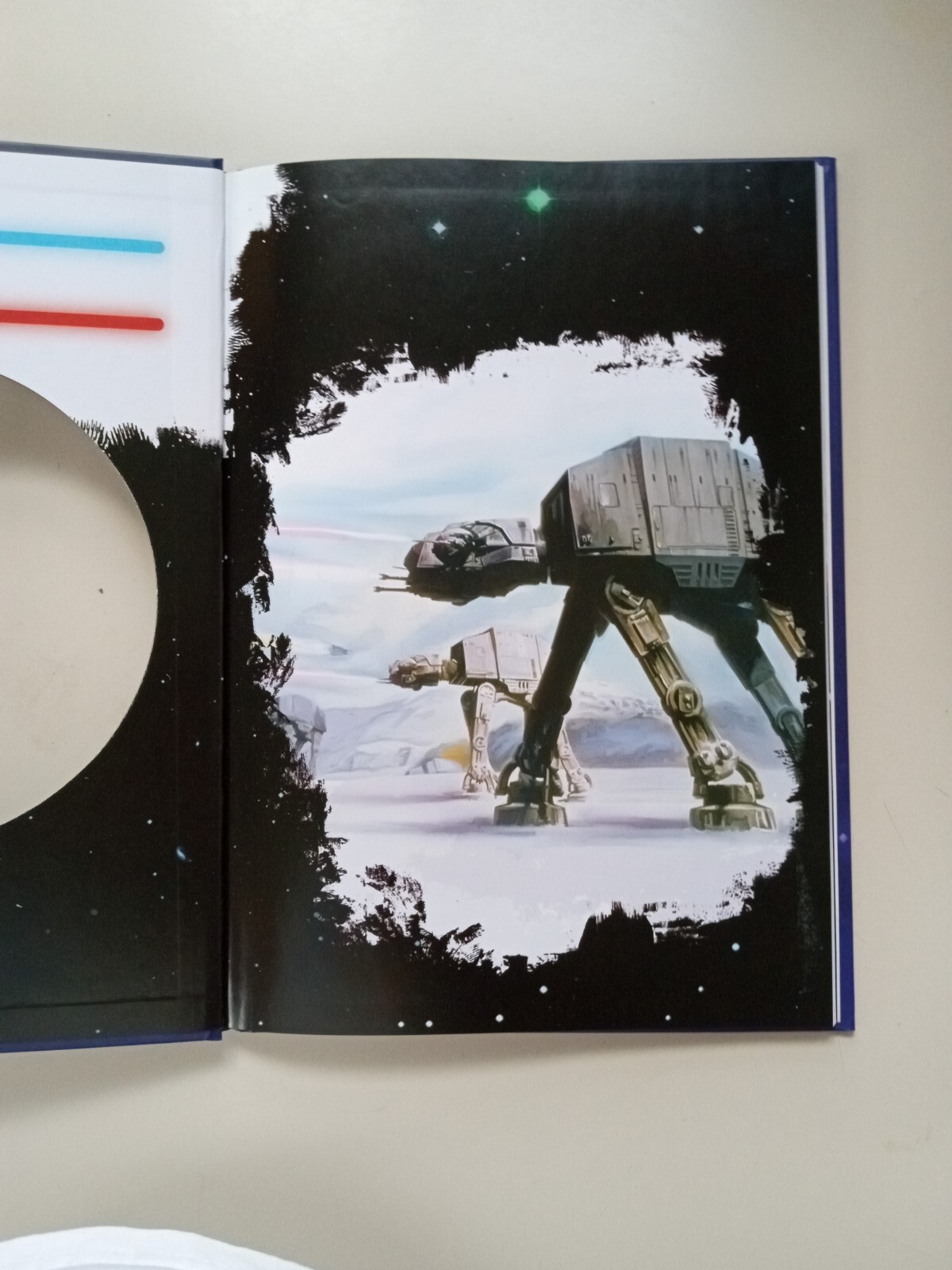 Disney Die-Cut Classics Ser.: Star Wars: the Empire Strikes Back by Editors…