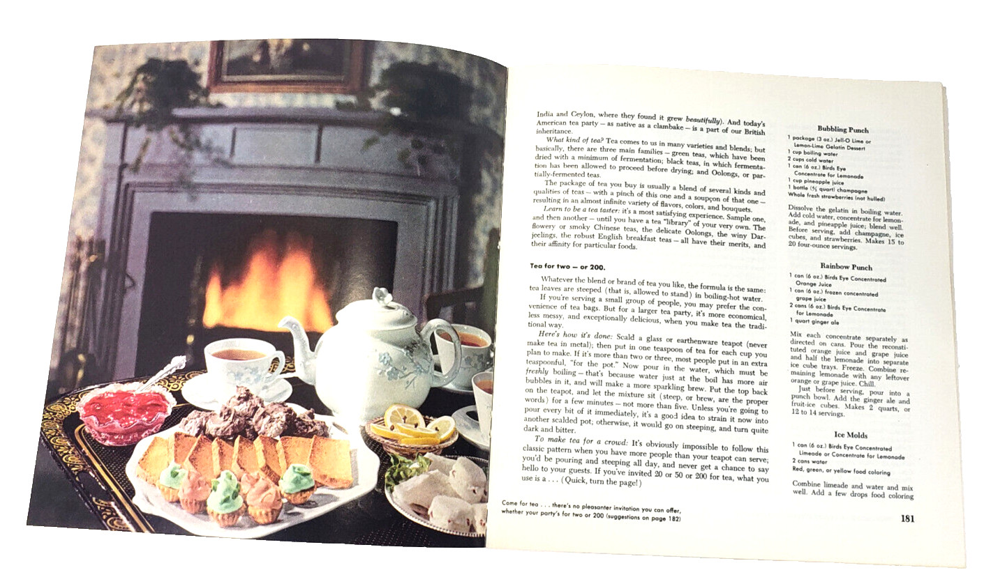 The General Foods Kitchens Vintage 1959 2nd Edition 436 pages