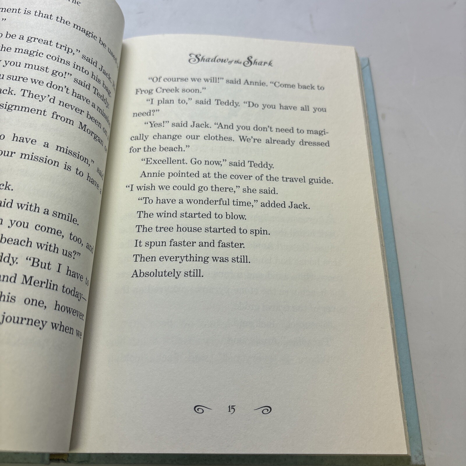 Shadow of the Shark – Magic Tree House #53 – Mary Pope Osborne